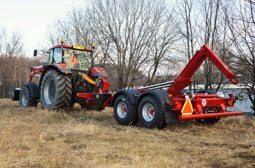 Traktorový nosič kontejnerů PORTÝR 12.9